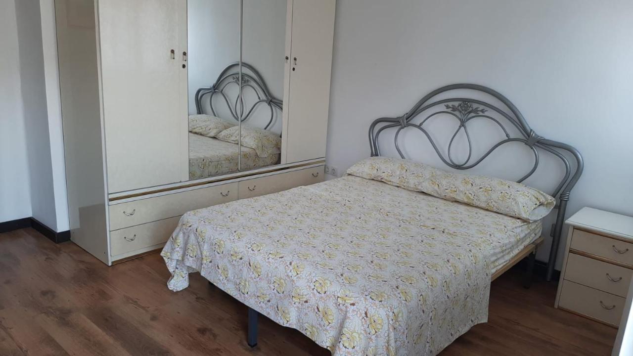 Burriana Apartment Luaran gambar